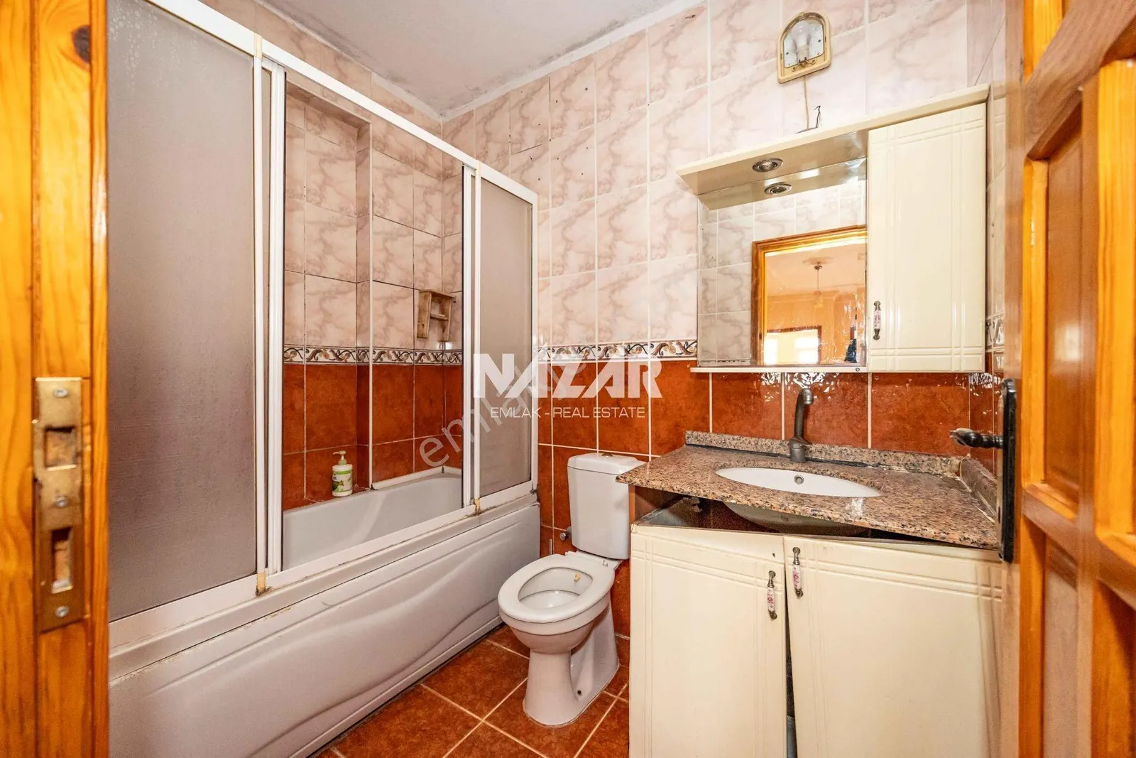 Apartment, 4-room, 160 m²