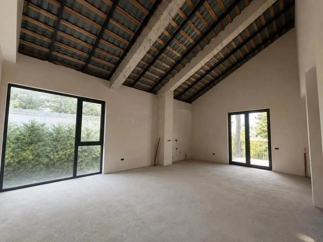 Дом, 8-комн., 400 м²