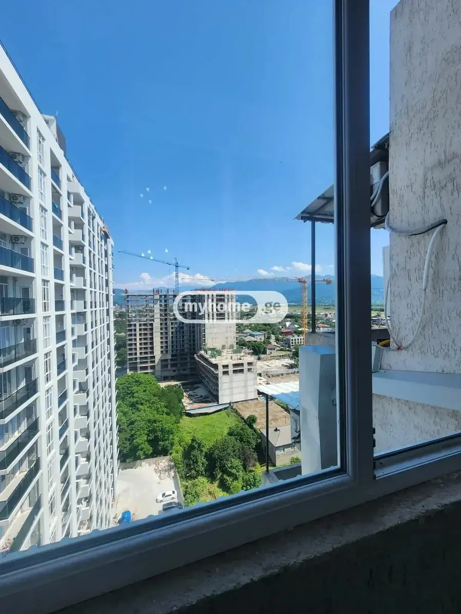 Apartment, 1-room, 35 m², Marine House