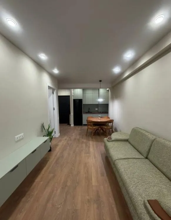 Квартира, 1-комн., 52 м²
