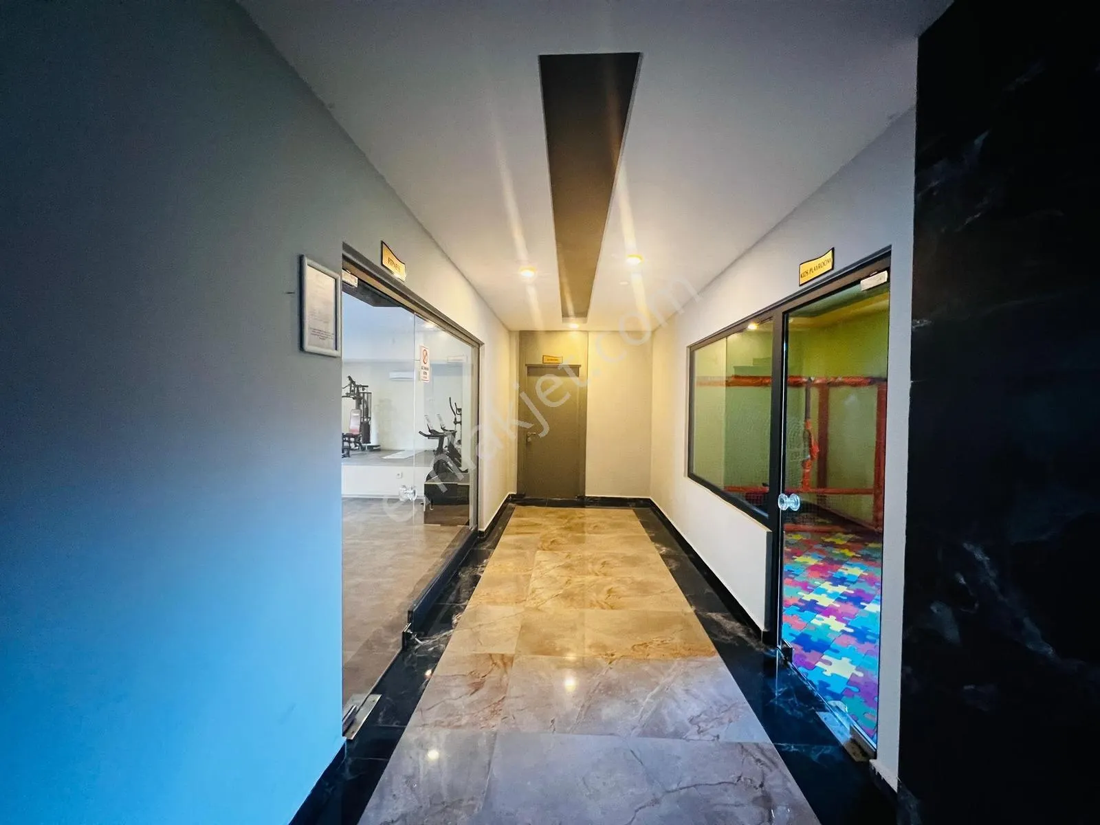 Apartment, 2-room, 60 m²