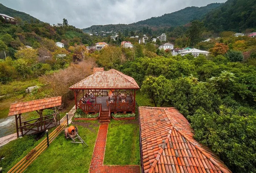 Apartment, 650 m²