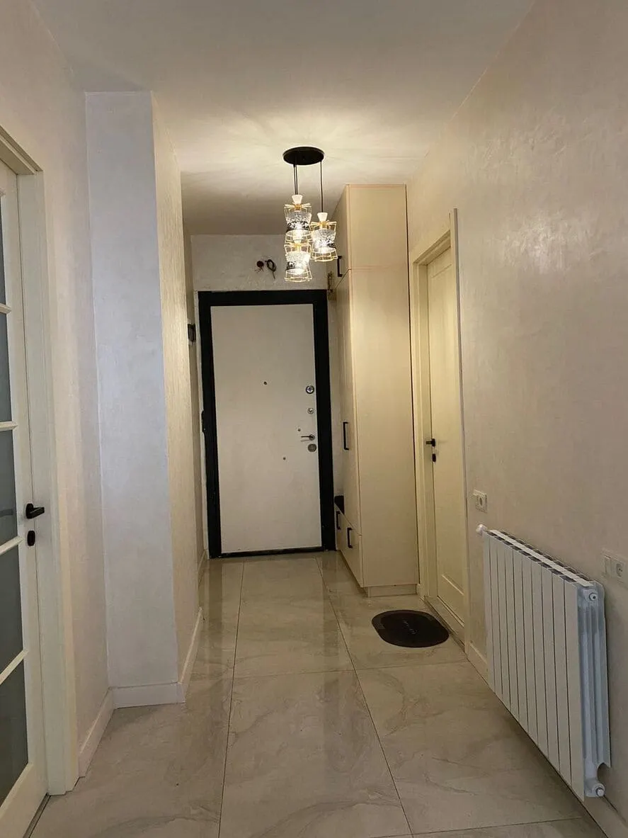 Apartment, 3-room, 107 m²