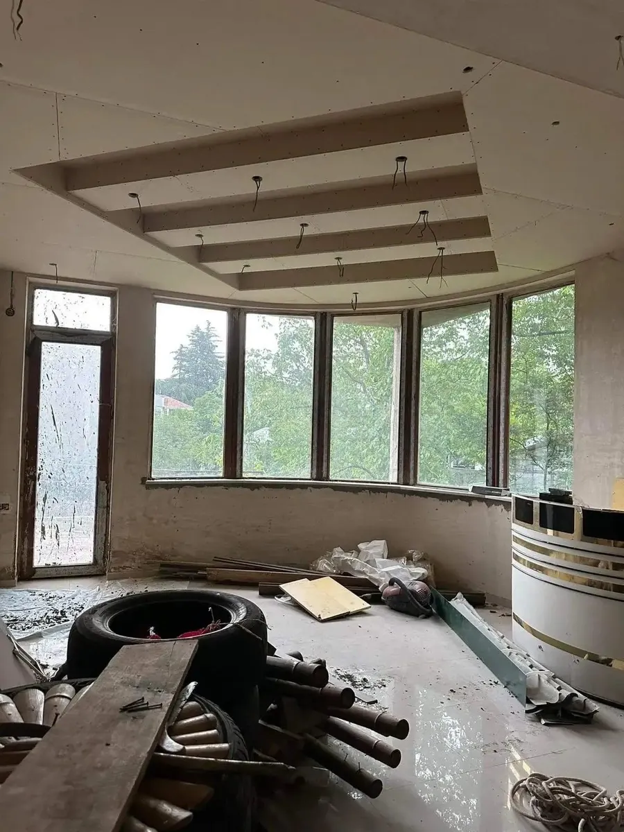 Дом, 8-комн., 500 м²