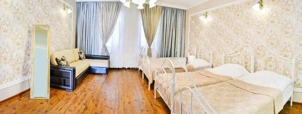 Дом, 5-комн., 180 м²