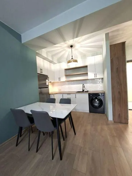 Квартира, 2-комн., 66 м²