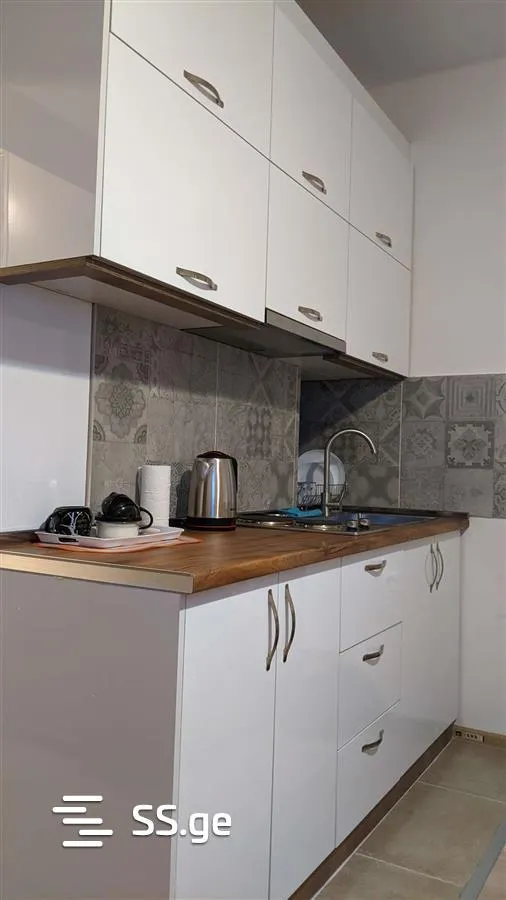ბინა, 1-ოთახიანი, 35 მ², Pekini Plaza