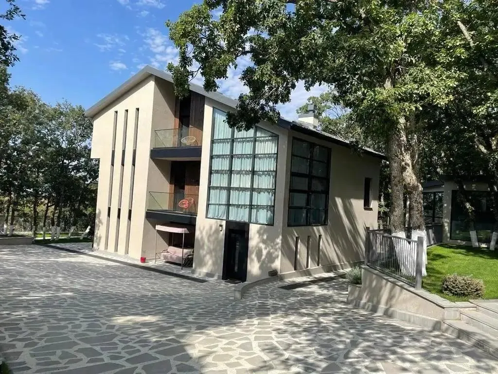 Дом, 8-комн., 500 м²