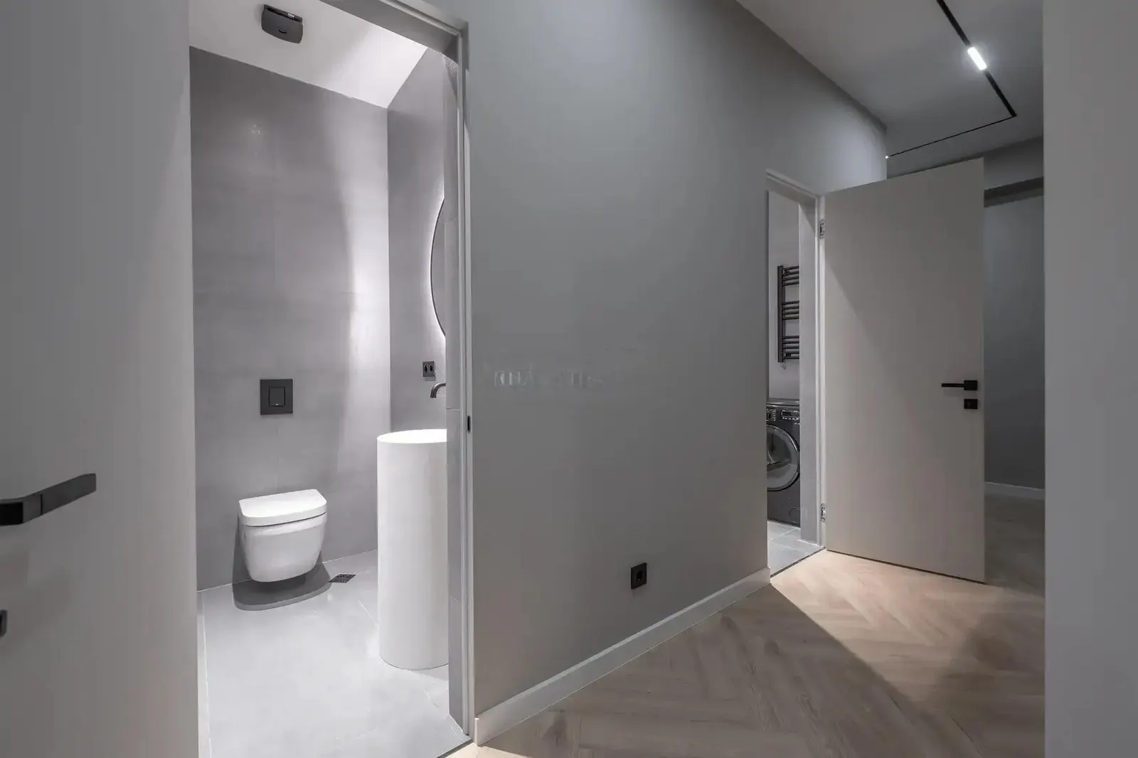 Квартира, 4-комн., 143 м²