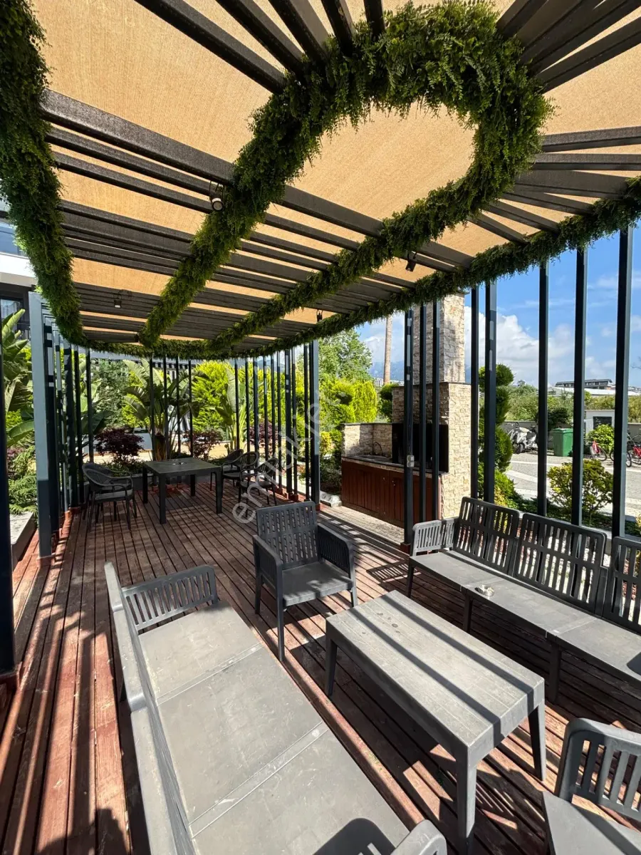 Apartment, 4-room, 145 m²