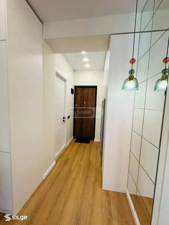 Apartment, 3-room, 82 m², B-Home