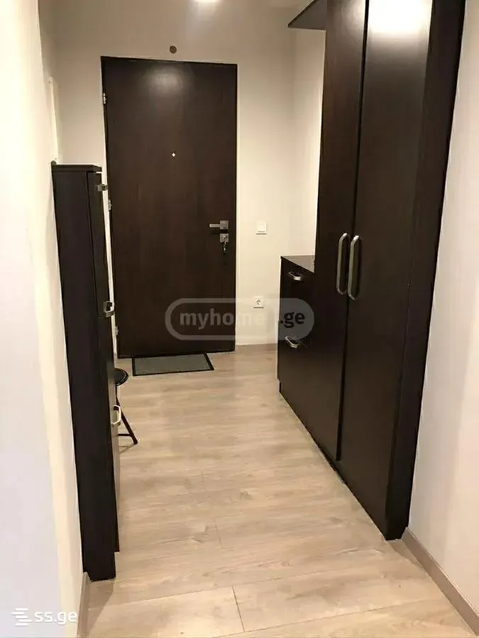 Квартира, 3-комн., 75 м²