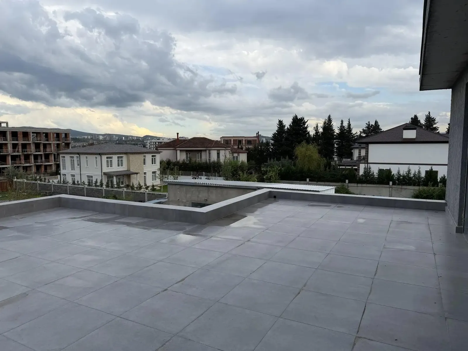 House, 7-room, 424 m²