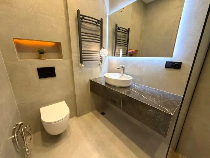 Квартира, 2-комн., 65 м²