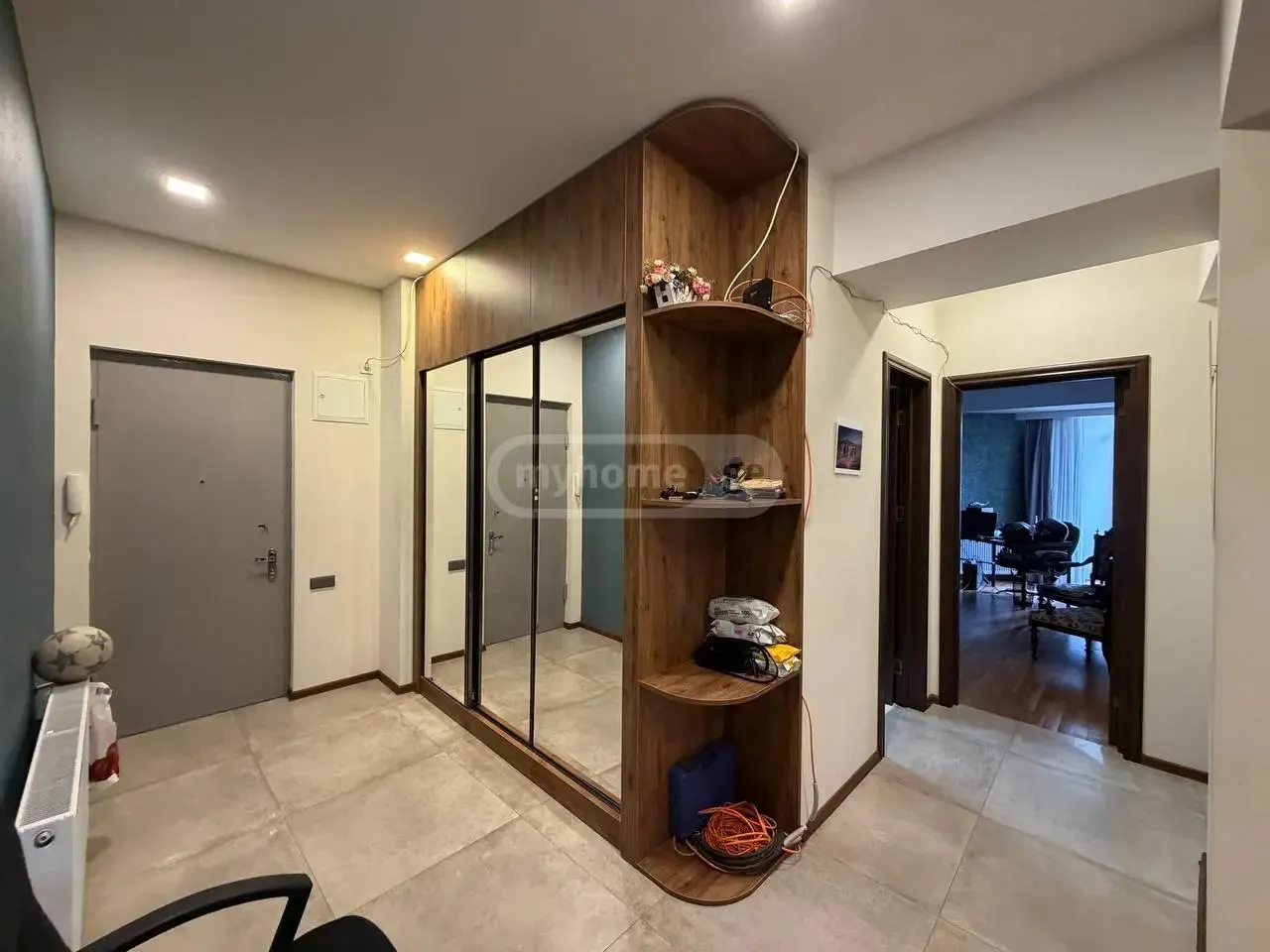 Квартира, 4-комн., 158 м²