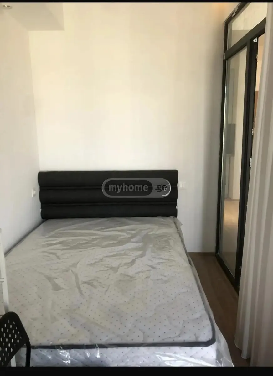 Квартира, 1-комн., 37 м²