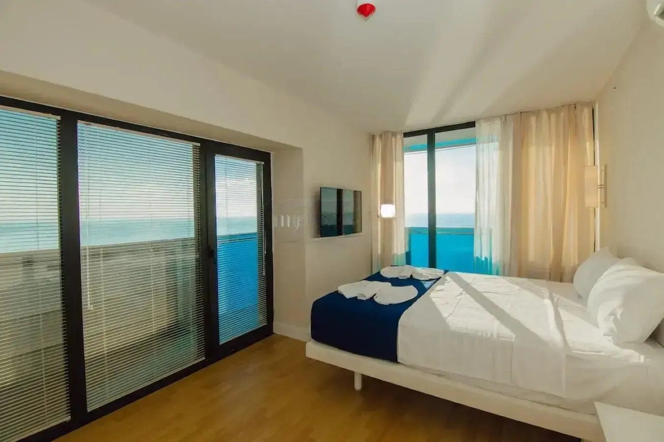 Apartment, 3-room, 70 m², Orbi City