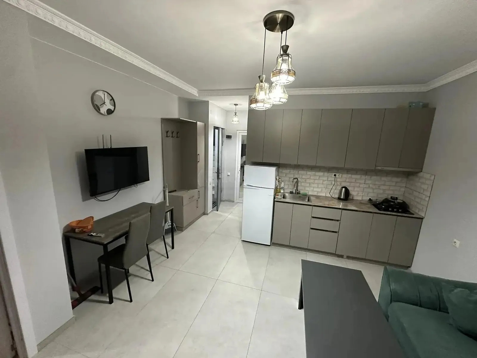 House, 3-room, 65 m²