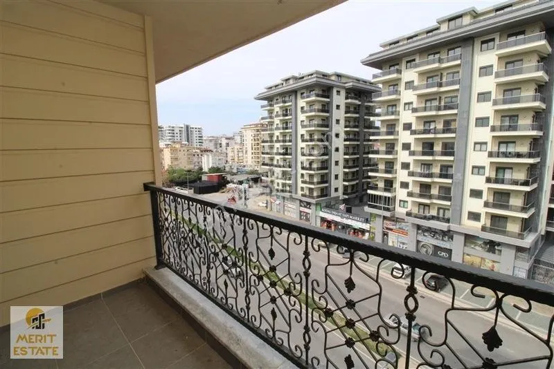 Apartment, 3-room, 100 m²