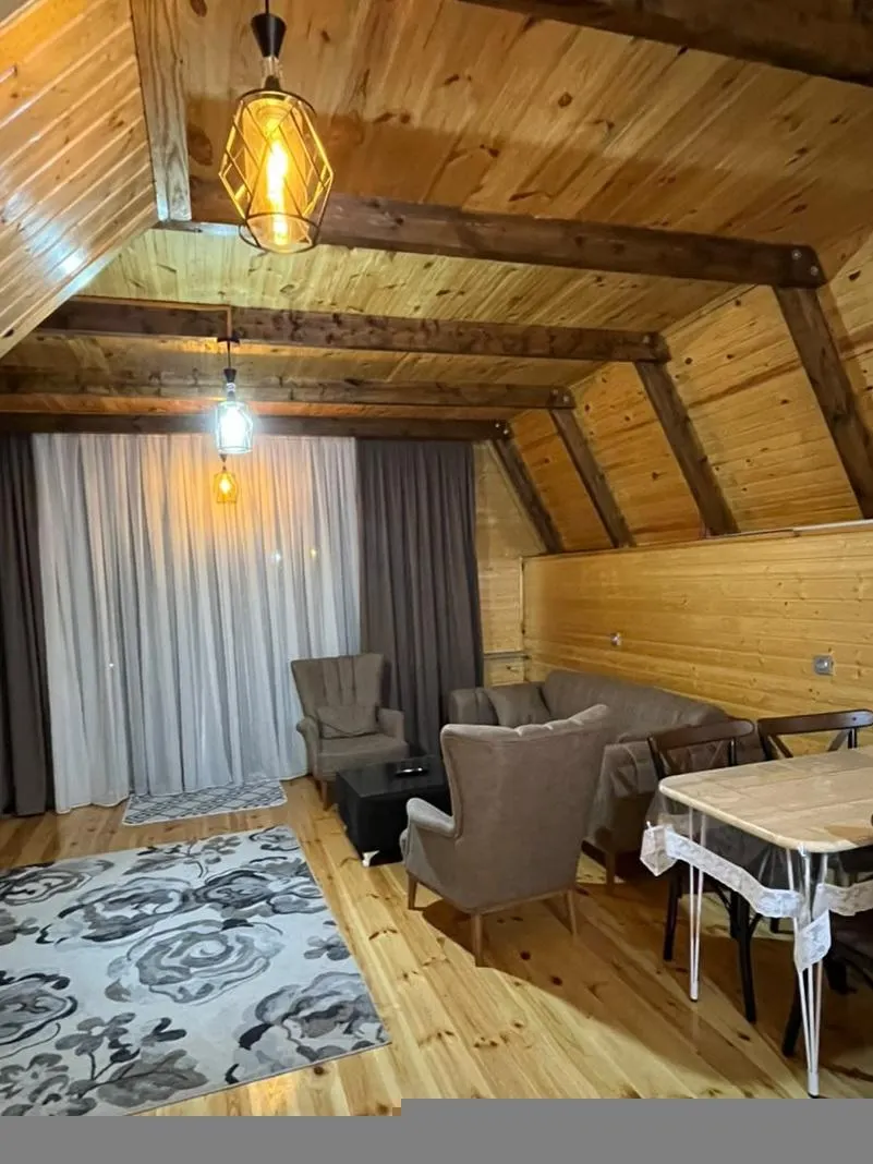 House, 3-room, 70 m²