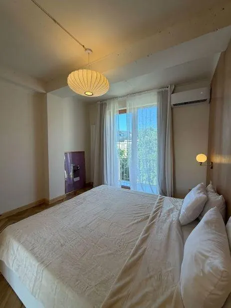 Apartment, 4-room, 207 m², Midamo Voroncovi