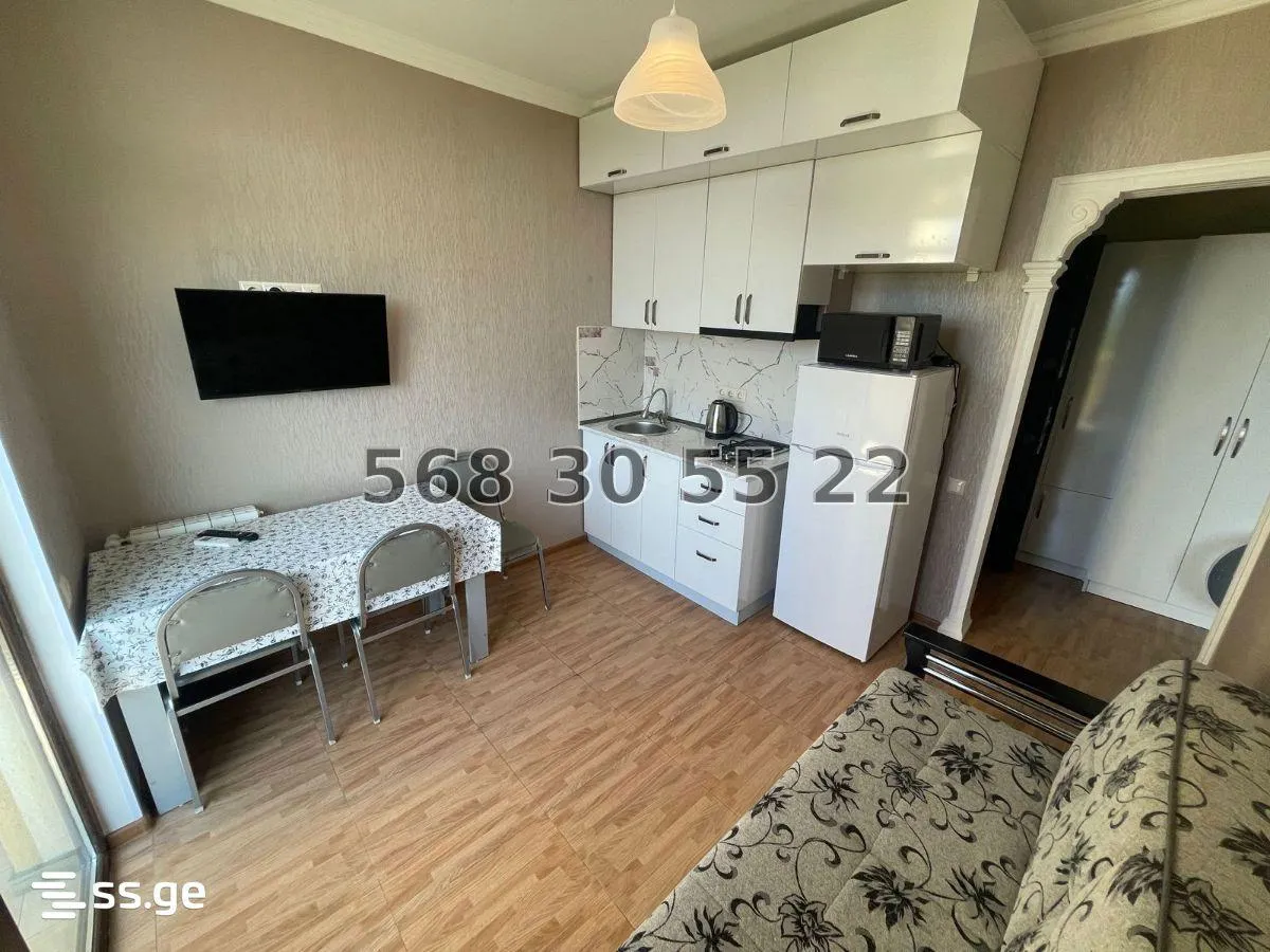 Квартира, 2-комн., 33 м², Aqua Hotel & Apartments