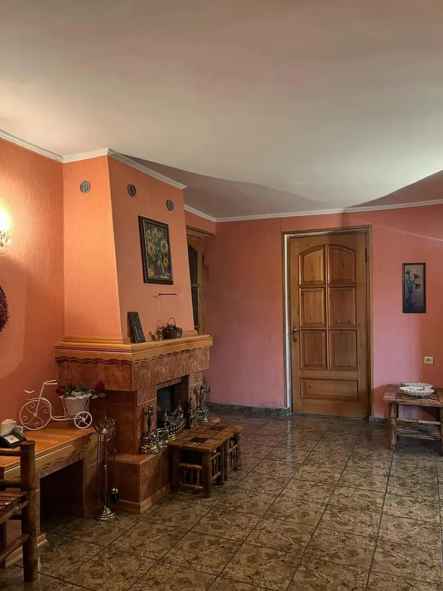Дом, 5-комн., 367 м²
