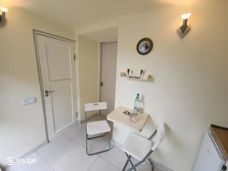 Квартира, 2-комн., 42 м²