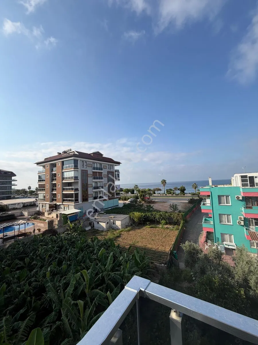 Apartment, 3-room, 130 m²