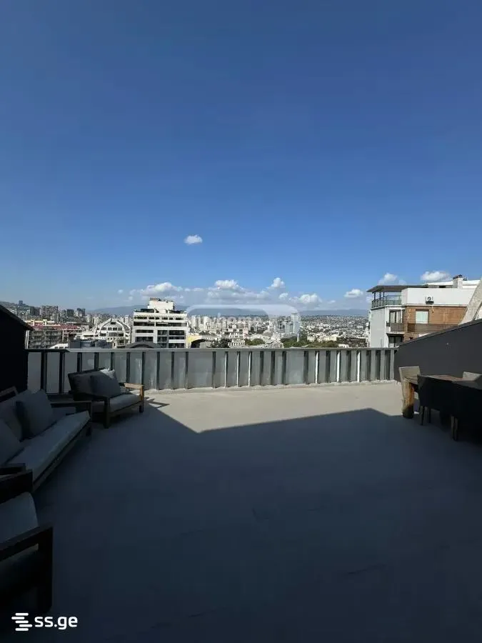 Apartment, 5-room, 205 m², Shrosha St, 2