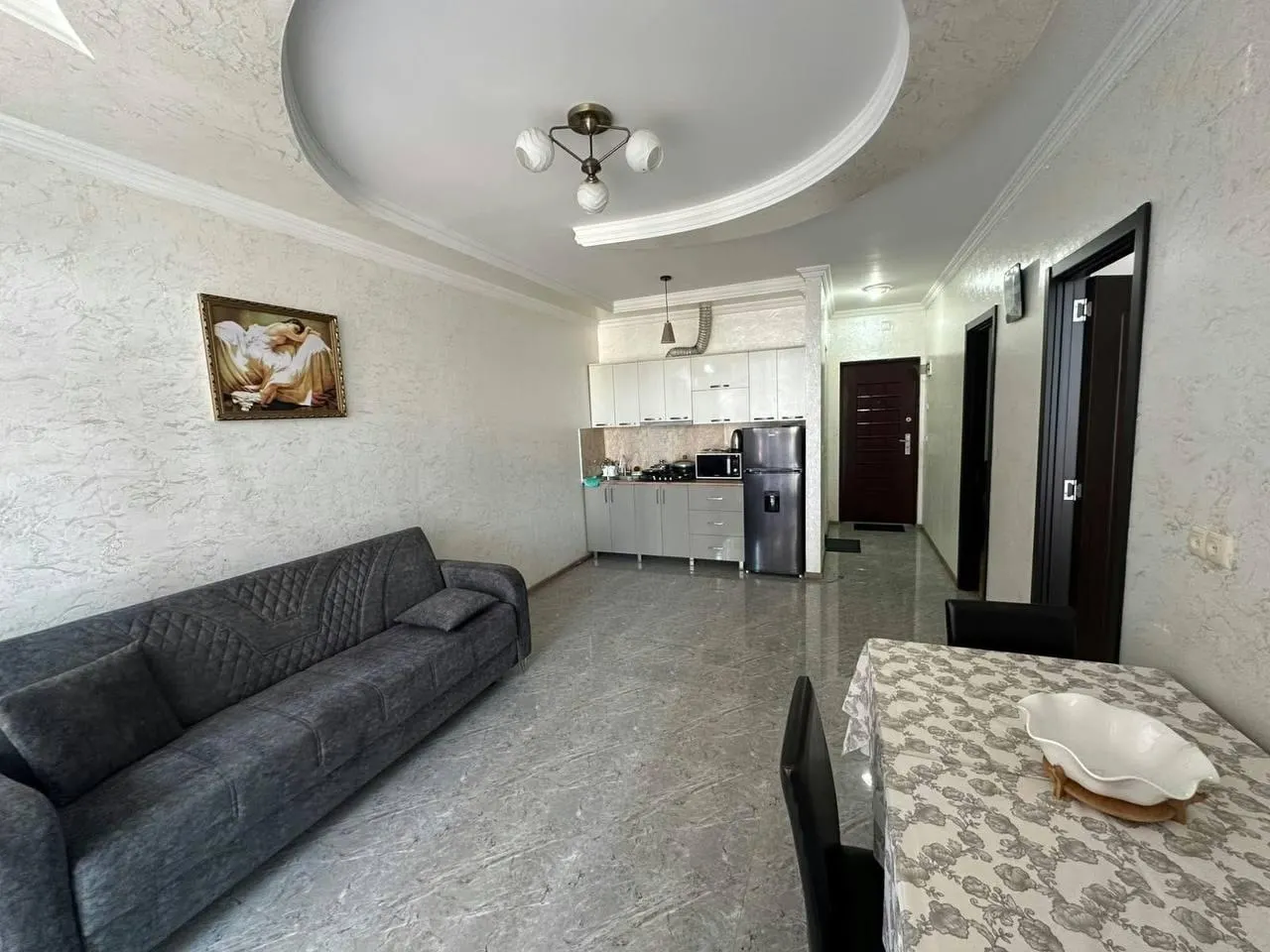 Квартира, 3-комн., 57 м²