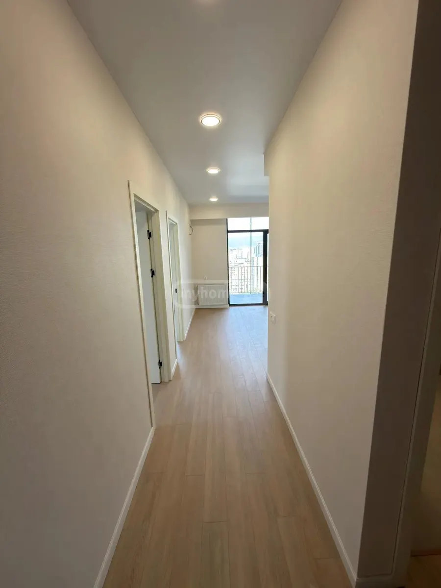 Квартира, 3-комн., 63 м²