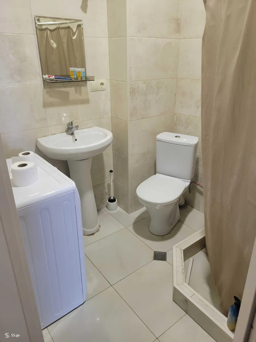 Apartment, 2-room, 60 m², Green Alley