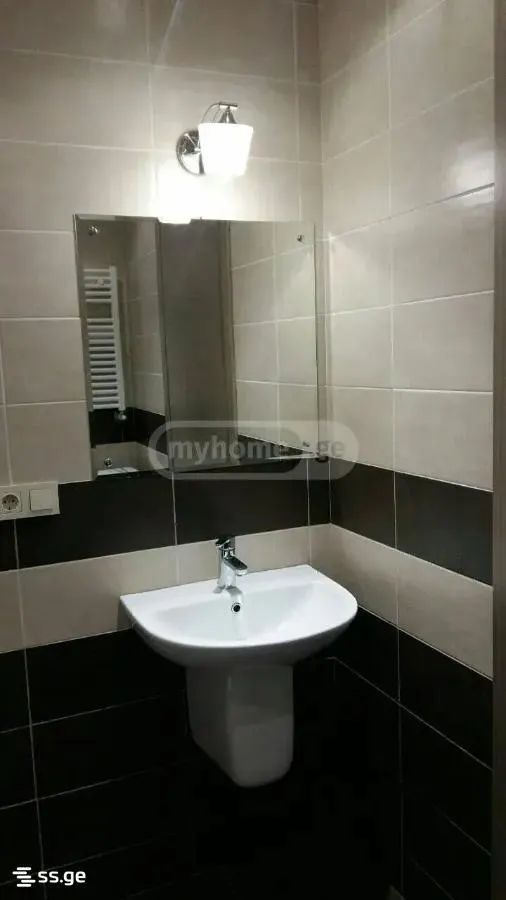 Квартира, 4-комн., 110 м²