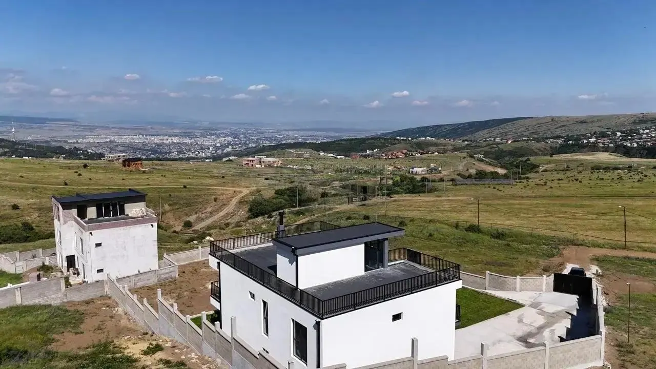 Дом, 8-комн., 579 м²
