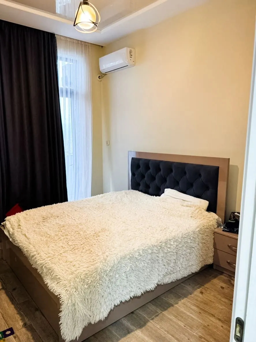 Apartment, 3-room, 152 m²