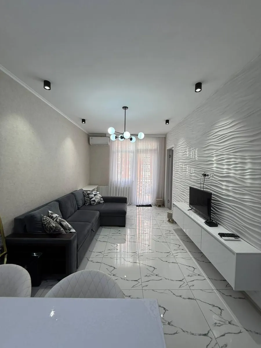 Квартира, 2-комн., 43 м², Selim Khimshiashvili St, 20