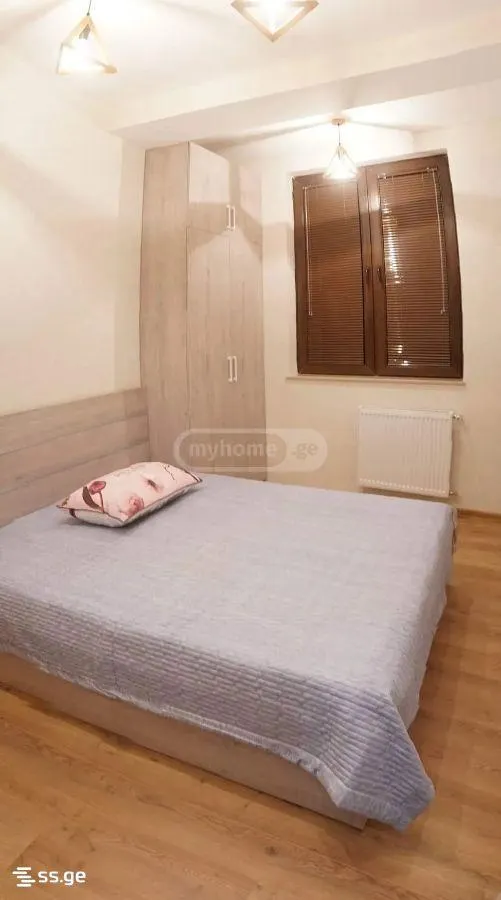 Apartment, 2-room, 60 m²