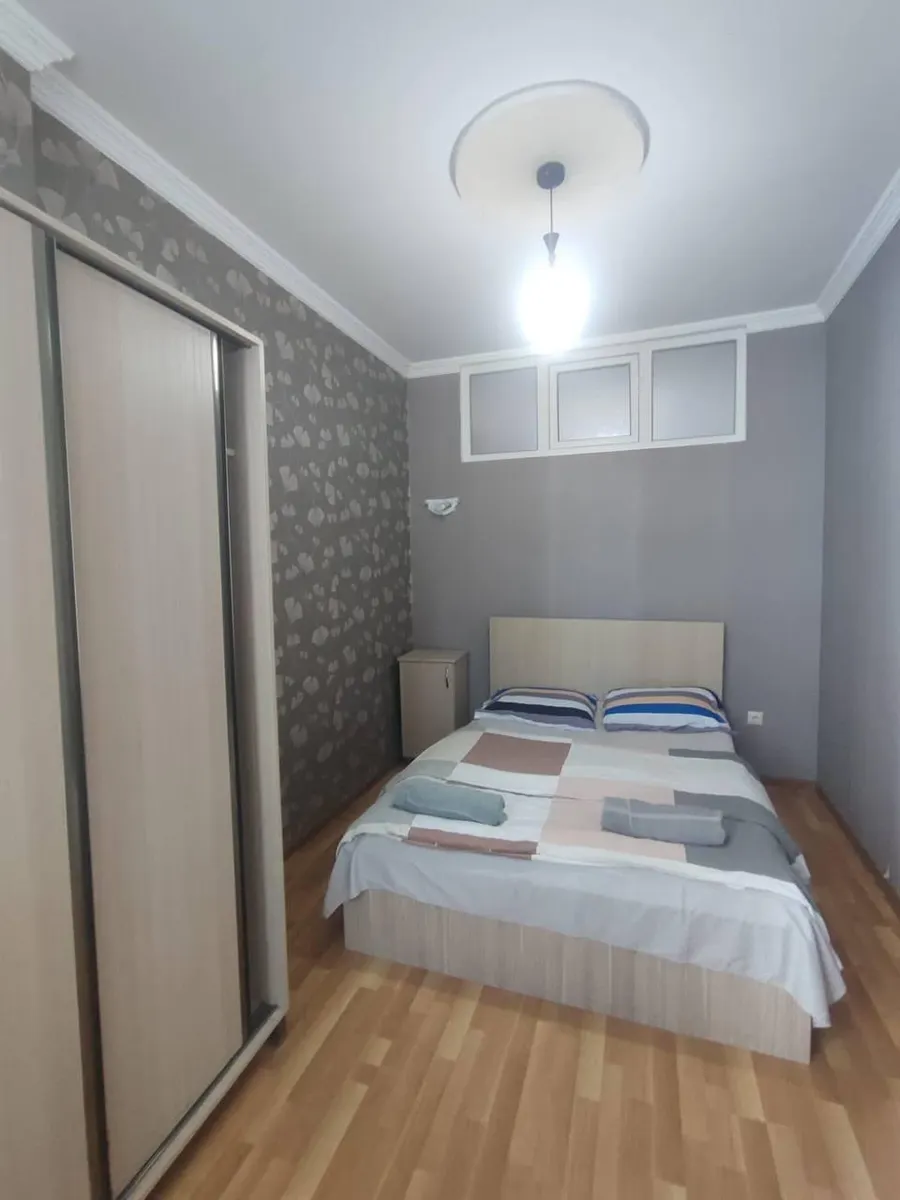 Apartment, 3-room, 60 m², Zurab Gorgiladze St, 98