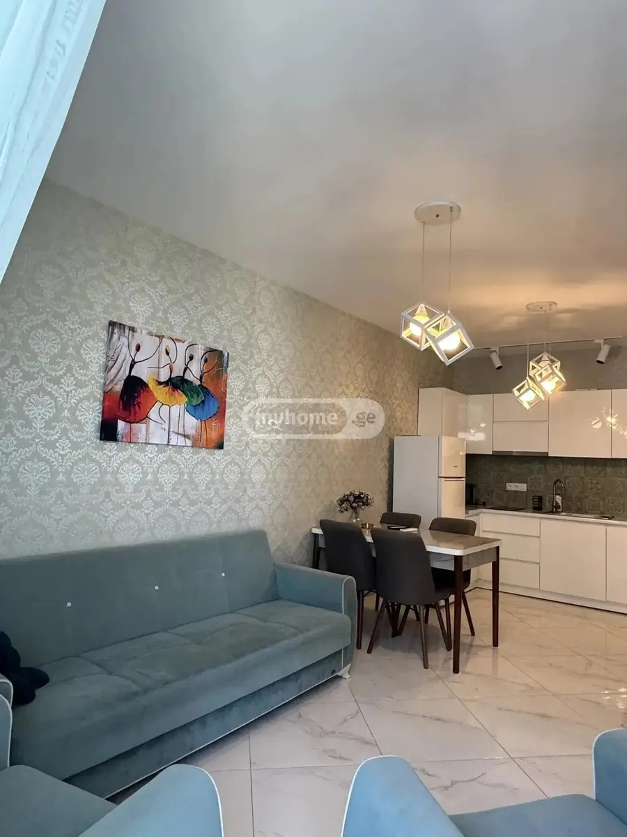 Apartment, 3-room, 60 m², Bat Towers