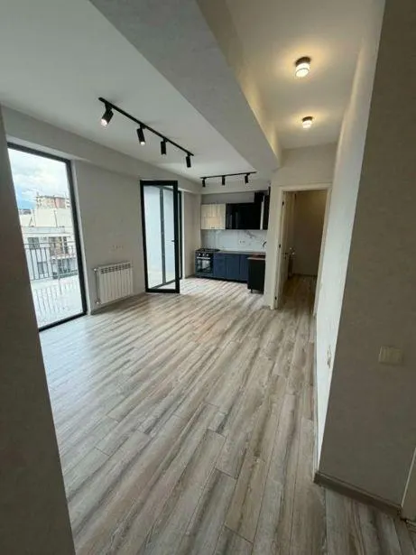 ბინა, 3-ოთახიანი, 79 მ², Avtandili St, 11