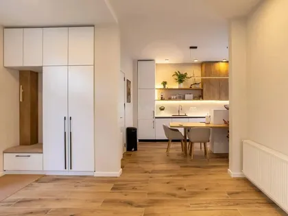 Дом, 7-комн., 278 м²