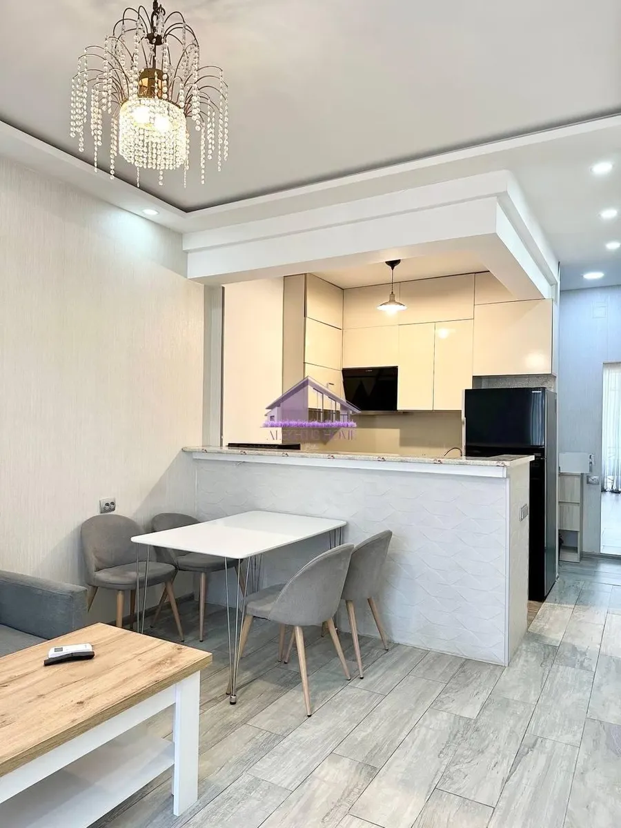 Квартира, 3-комн., 51 м², Selim Khimshiashvili St, 20