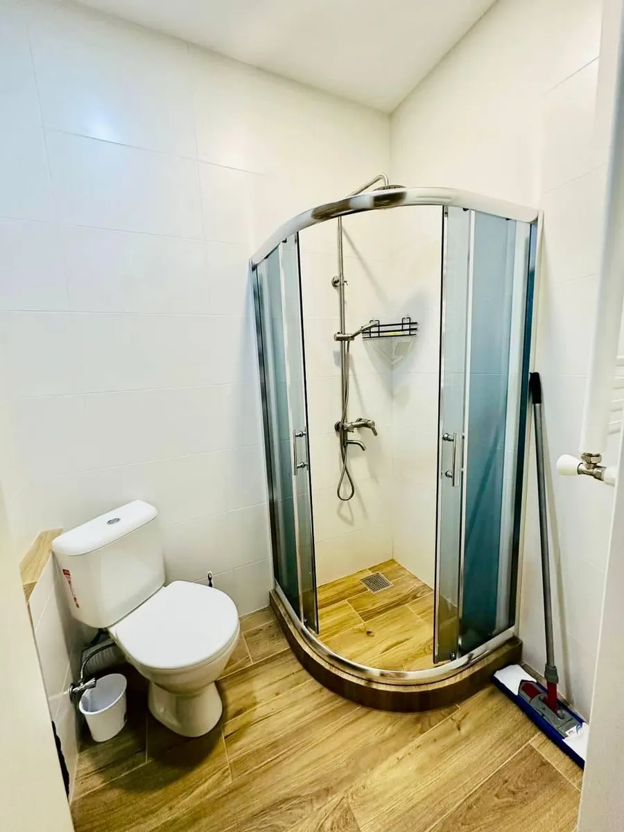 Квартира, 3-комн., 90 м²