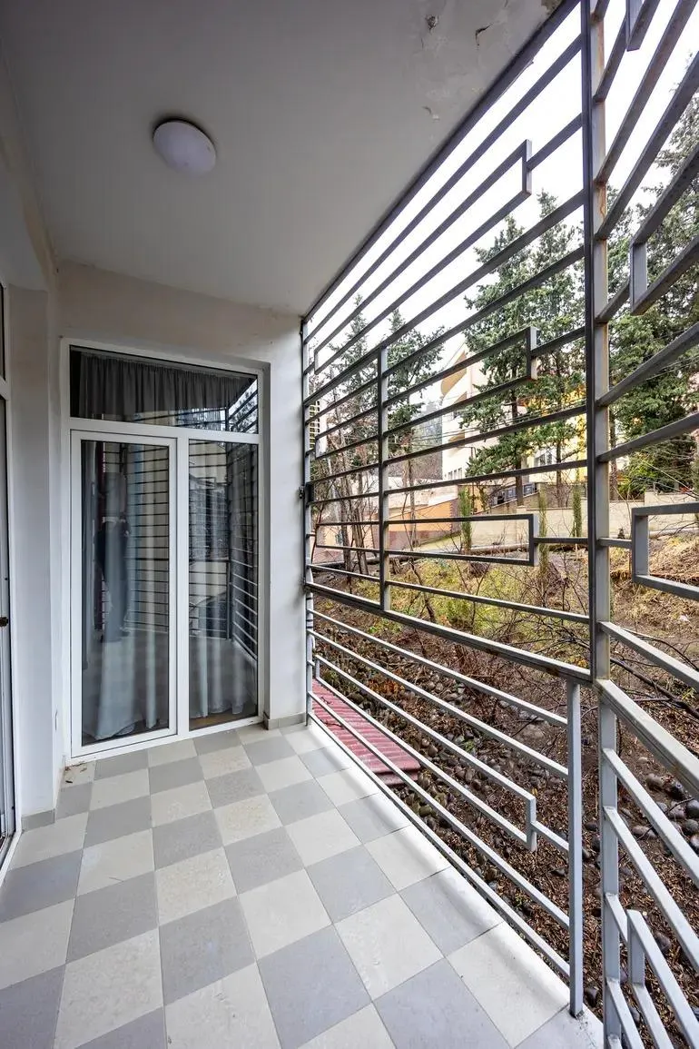 Квартира, 4-комн., 170 м²