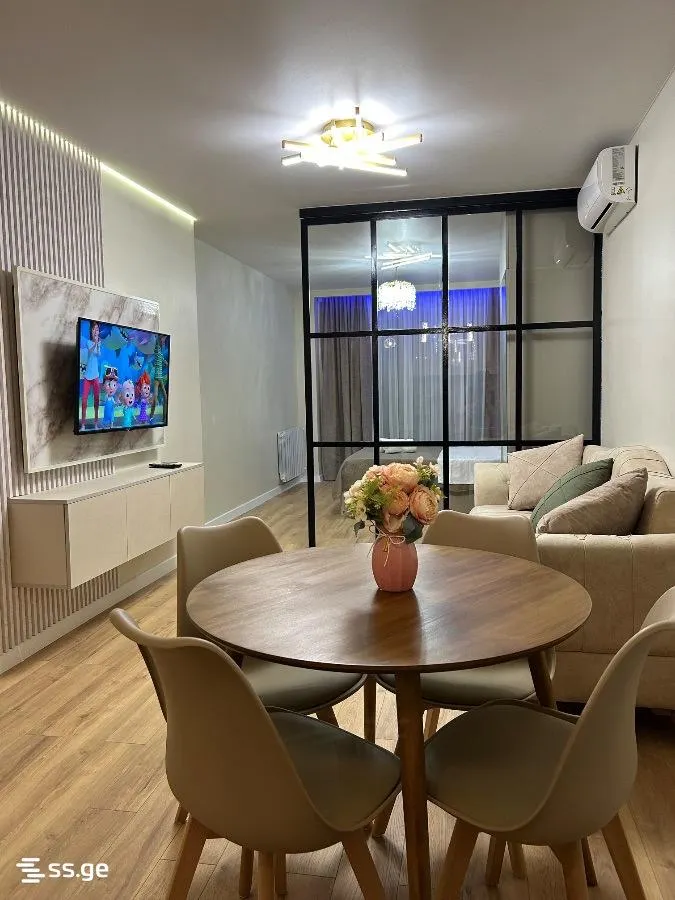 Apartment, 2-room, 49 m², Rainbow