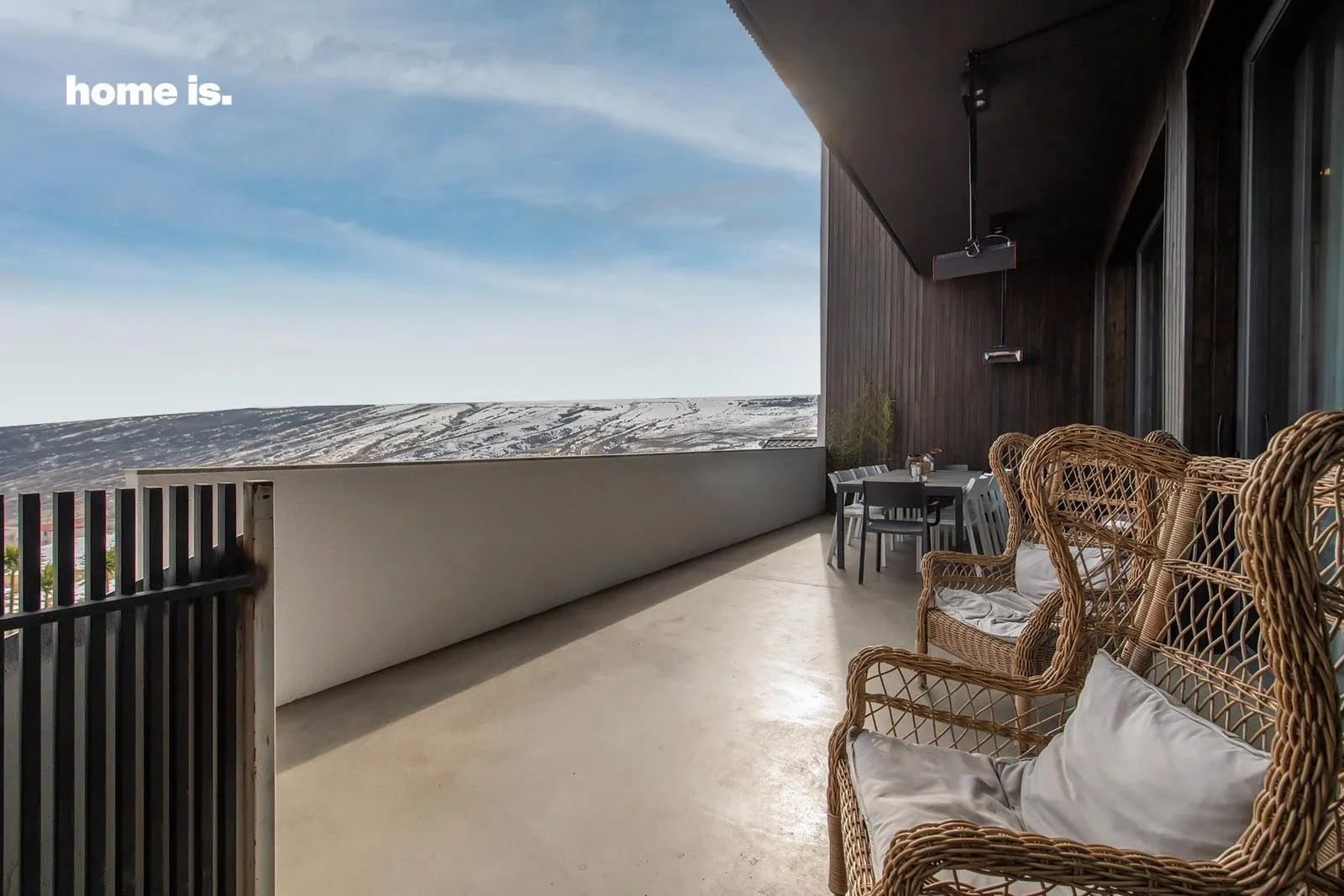 House, 10-room, 600 m²