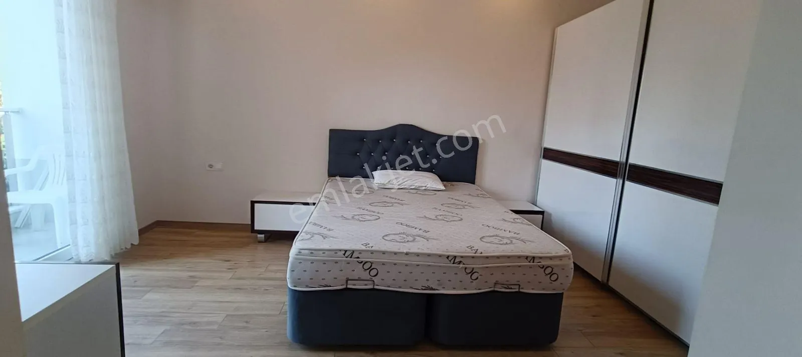 Apartment, 4-room, 145 m²
