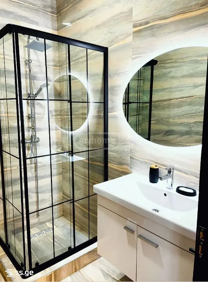 Дом, 5-комн., 750 м²
