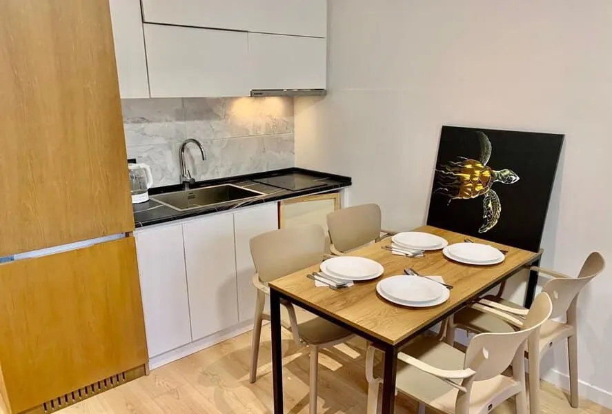 Apartment, 1-room, 53 m²